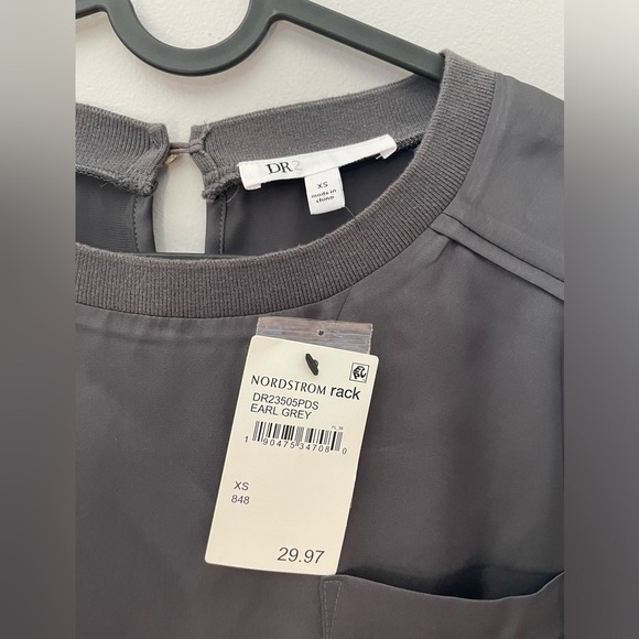 NWT grey T-shirt Nordstroms Rack size xs - Picture 7 of 8